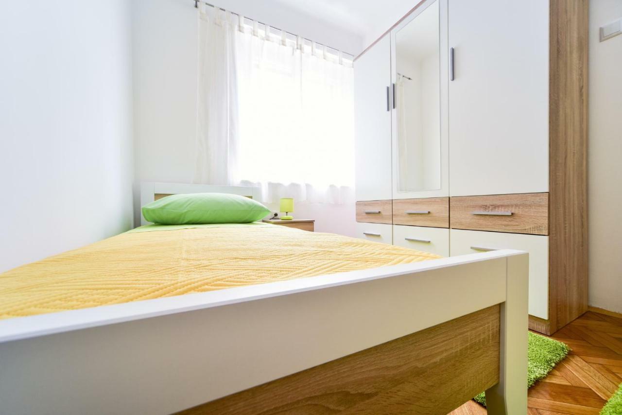 Bliss Apartment ซาดาร์ ภายนอก รูปภาพ