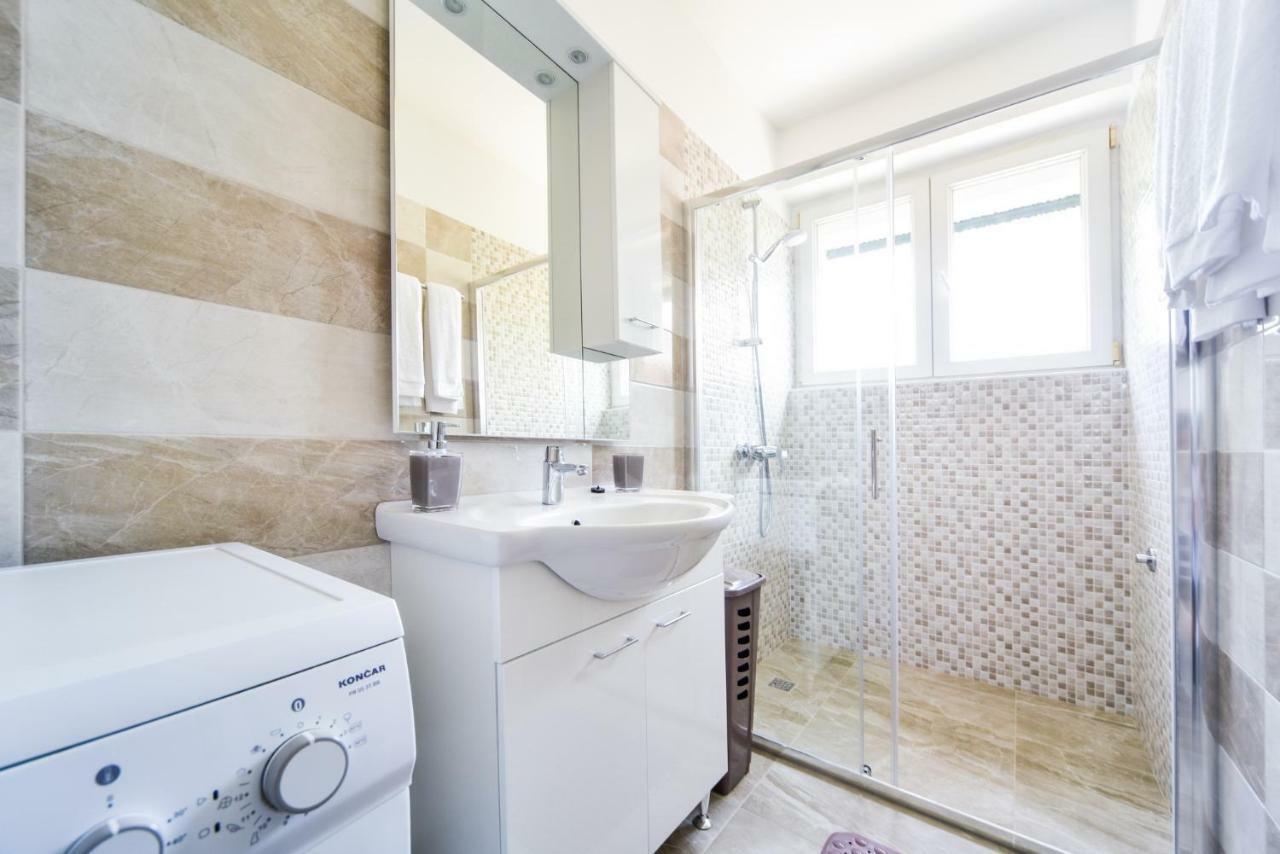 Bliss Apartment ซาดาร์ ภายนอก รูปภาพ